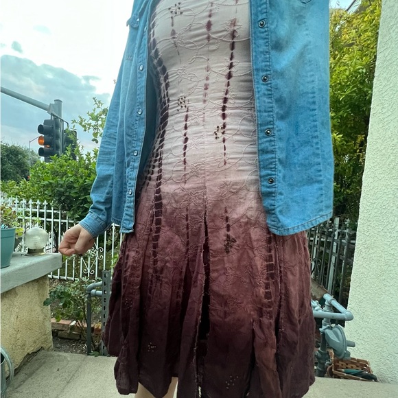 Upcycled gradient mauve sleeveless dress with embroidered flowers & beads - Picture 6 of 7